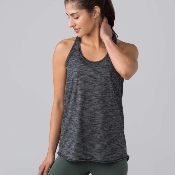 Lululemon Essential Tank - Picture 5 of 7
